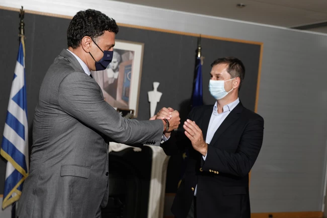 Θεοχάρης Κικίλιας