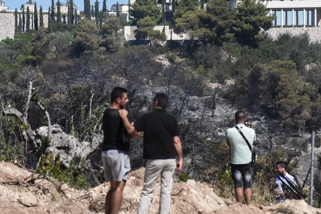 φωτια ξενοδοχειο