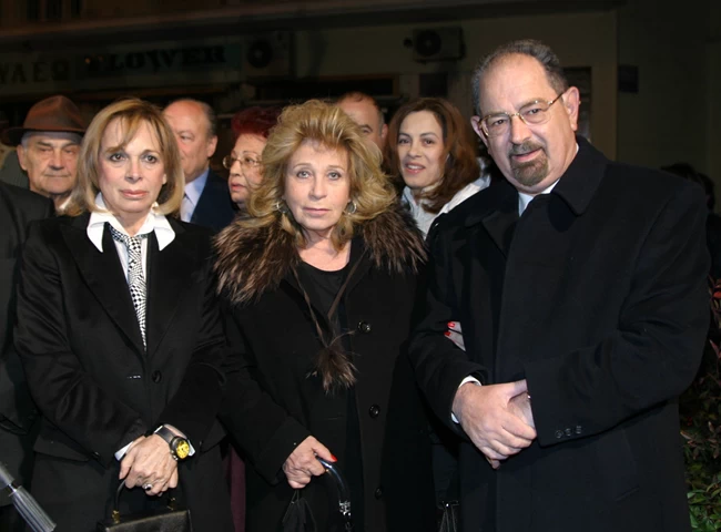 Πέθανε από ανακοπή καρδιάς ο αδερφός της Αλίκης, Τάκης Βουγιουκλάκης