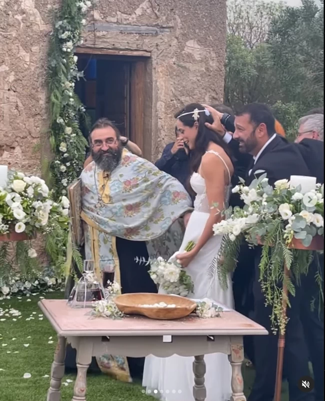 γαμος