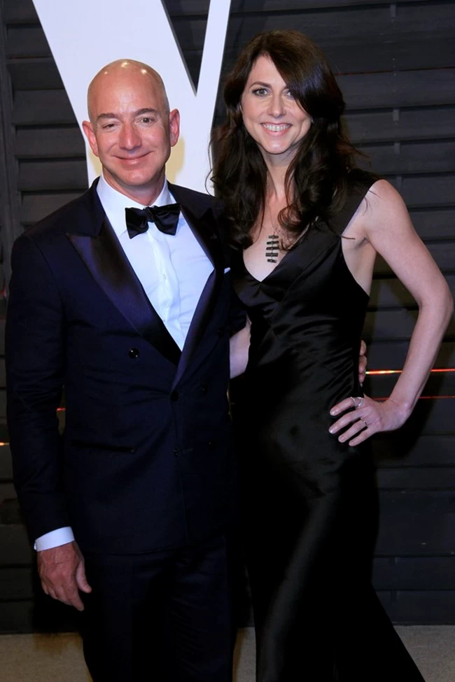 jeff bezos mackenzie bezos