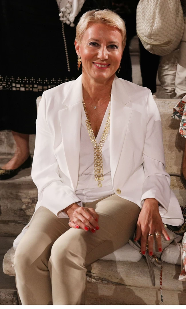 νατασα παζαιτη