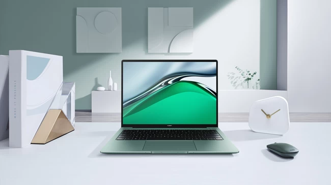 Το MateBook 14s της HUAWEI είναι τόσο κομψό, λειτουργικό και ελαφρύ που το έχω μαζί μου όλη την ημέρα