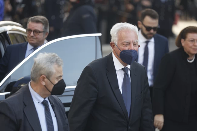 πικραμμενοσ