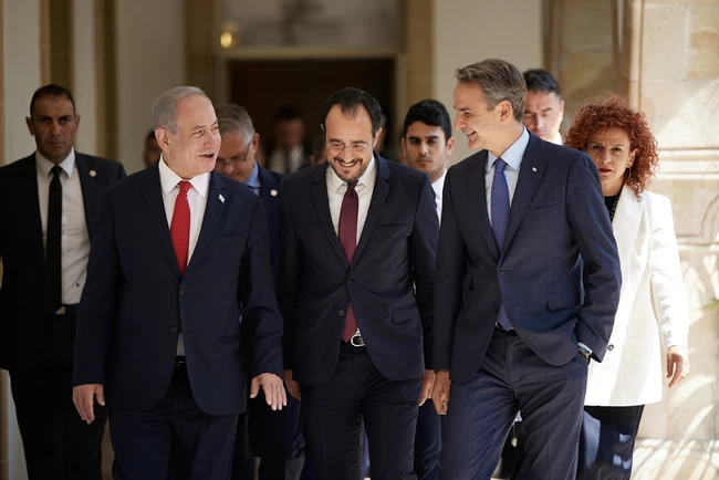 ΜΗΤΣΟΤΑΚΗΣ ΤΡΙΜΕΡΗΣ