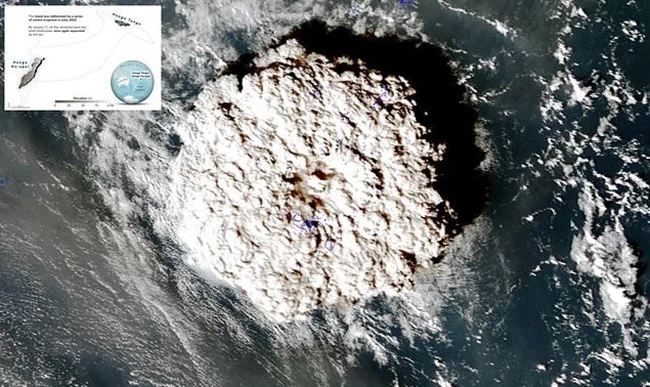 ΝΑΣΑ: Εκατό φορές ισχυρότερη από την Χιροσίμα η έκρηξη του ηφαιστείου στην Τόνγκα [φωτογραφίες]