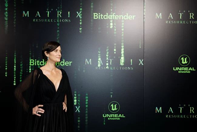 Carrie Anne Moss