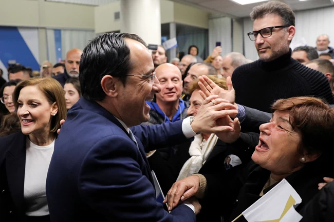 ΝΙΚΟΣ ΧΡΙΣΤΟΔΟΥΛΙΔΗΣ