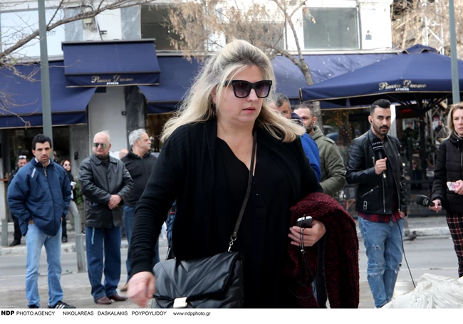 Κηδεία Κώστα Βουτσά