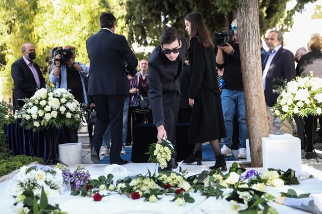 ΓΕΝΝΗΜΑΤΑ ΠΑΙΔΙΑ