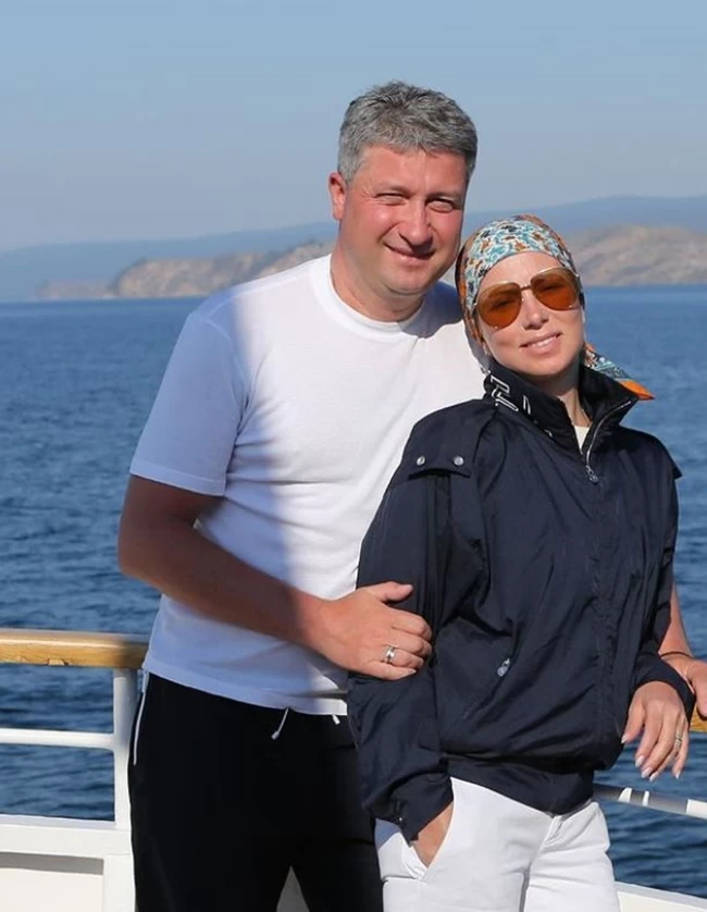 Ρωσία υφυπουργός Άμυνας σύζυγος