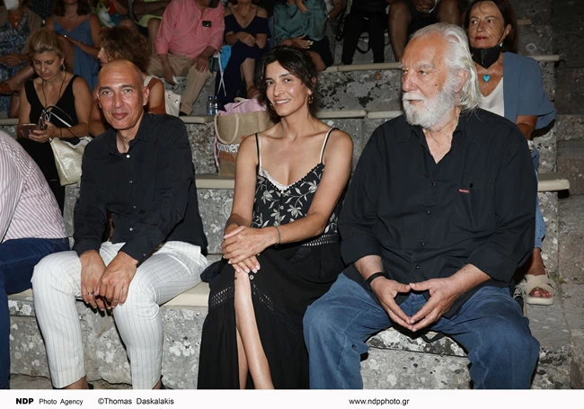 ΑΝΤΙΓΟΝΗ ΚΟΥΛΟΥΚΑΚΟΥ
