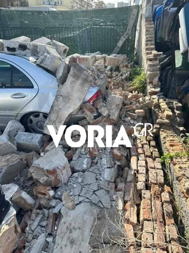 ΤΟΙΧΟΣ ΘΕΣΣΑΛΟΝΙΚΗ ΑΕΡΑΣ