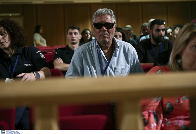 ΔΙΚΗ ΧΡΥΣΗΣ ΑΥΓΗΣ
