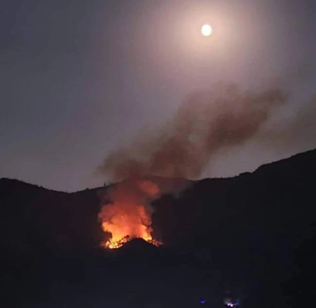 Φωτιά στη Θάσο
