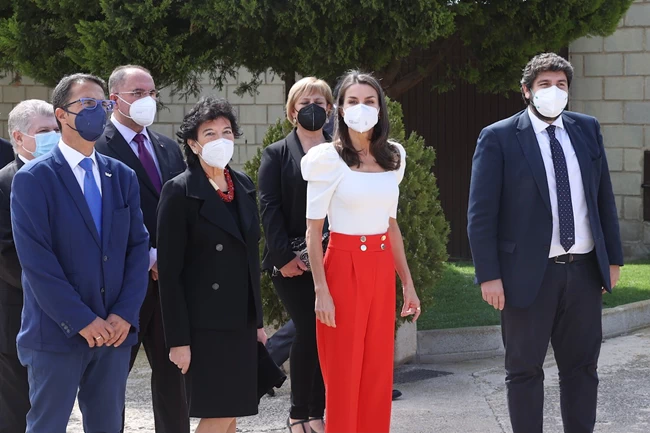 QUEEN LETIZIA