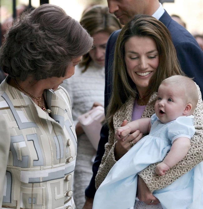 queen sofia letizia