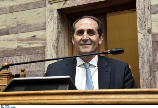 Απόστολος Βεσυρόπουλος