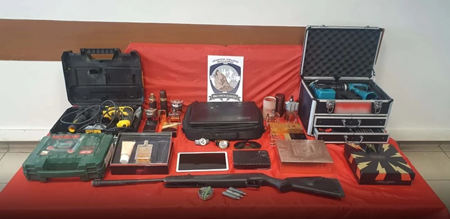 "Οικογενειακή" σπείρα ρήμαξε 64 σπίτια σε όλη τη Βόρεια Ελλάδα - 200.00 ευρώ η λεία τους