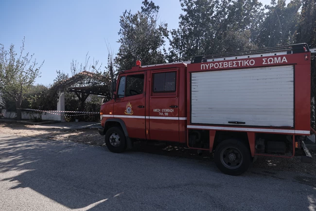 Πεντέλη φωτιά σπίτι ηλικιωμένου
