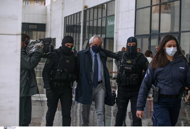 Ψευτογιατρός