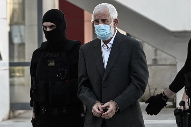 Πέτρος Φιλιππίδης