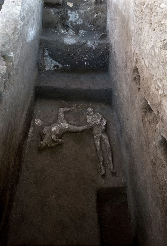 Συγκλονιστική ανακάλυψη από την αρχαία Πομπηία - Στο "φως" τα λείψανα αφέντη και σκλάβου που αναζητούσαν καταφύγιο