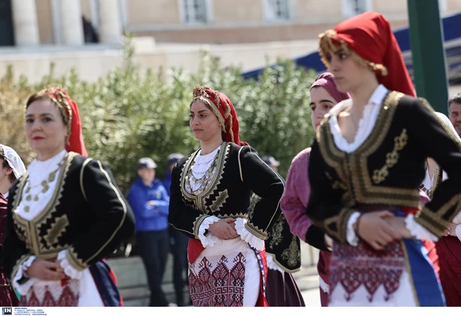 ΜΑΘΗΤΙΚΗ ΠΑΡΕΛΑΣΗ 25 ΜΑΡΤΙΟΥ
