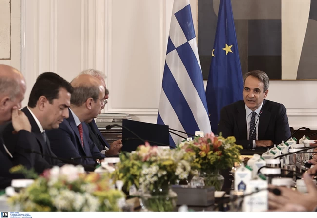 Μητσοτάκης Υπουργικό