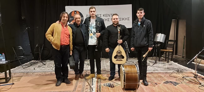 Μουσικό ταξίδι στην παραδοσιακή ηπειρώτικη μουσική από καταξιωμένους μουσικούς και παλαίμαχους τραγουδιστές