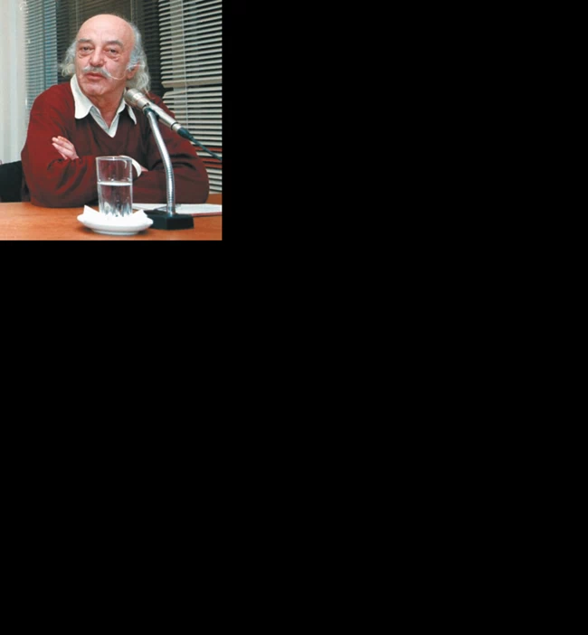 Άγγελος Ελεφάντης