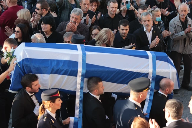 ΚΗΔΕΙΑ ΝΙΚΟΛΑΙΔΗ