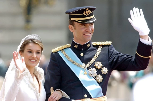QUEEN LETIZIA