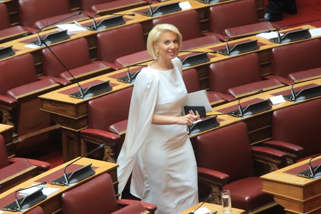 κατερινα μονογιου