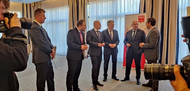 Τσίπρας στους Ευρωσοσιαλιστές: Ζήτησε κυρώσεις στην Τουρκία, ευρωομόλογο και να τερματιστεί ο πόλεμος στην Ουκρανία