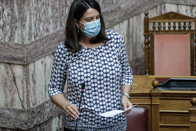 Κεραμέως: Πάνω από 300 εκ. ευρώ για την πρόσληψη εκπαιδευτικών λόγω κορονοϊού