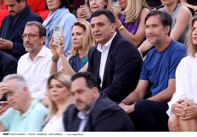 Τζένη Μπαλατσινού