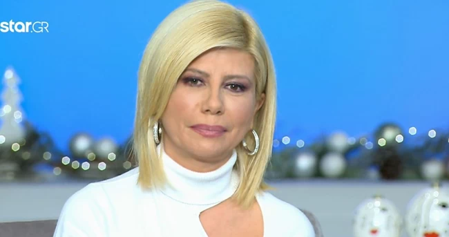 Ζήνα Κουτσελίνη: Ο πατέρας μου μαχαίρωσε με φαλτσέτα τη μάνα μου, τη σκότωνε μπροστά μου