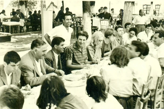Μίκης Θεοδωράκης
