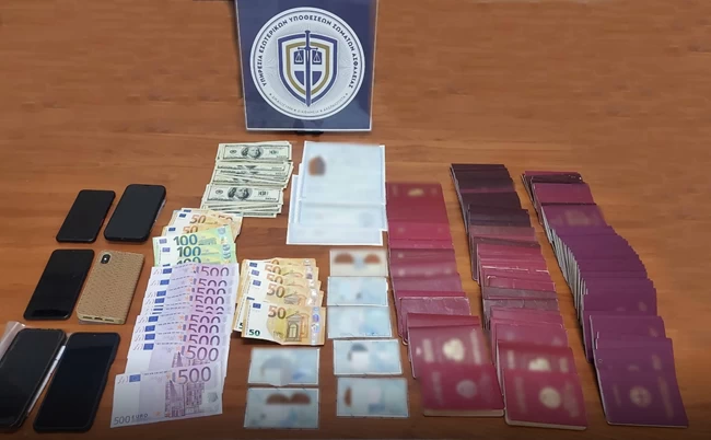 Θεσσαλονίκη: Πώς δρούσε το κύκλωμα παράνομων ελληνοποιήσεων - Έβγαζαν χαρτιά με 15.000 ευρώ