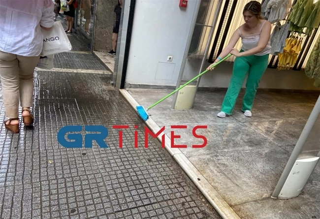 ΒΡΟΧΗ ΘΕΣΣΑΛΟΝΙΚΗ