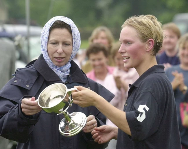 zara tindall princess anne