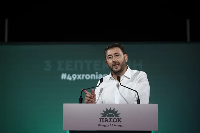 Ανδρουλάκης στη γιορτή για την 3η Σεπτέμβρη: Χρέος μας να οικοδομήσουμε τη σύγχρονη, ισχυρή κεντροαριστερά που έχει ανάγκη η χώρα