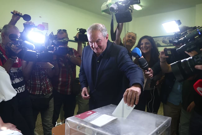 Ψήφισε ο Κώστας Καραμανλής