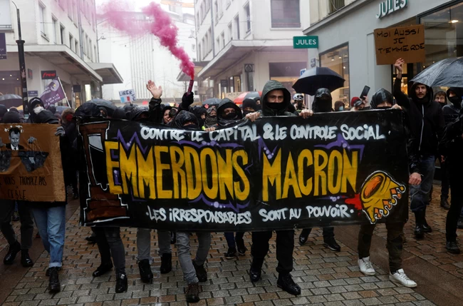 Γαλλία Ναντ ανεμβολίαστοι διαδήλωση