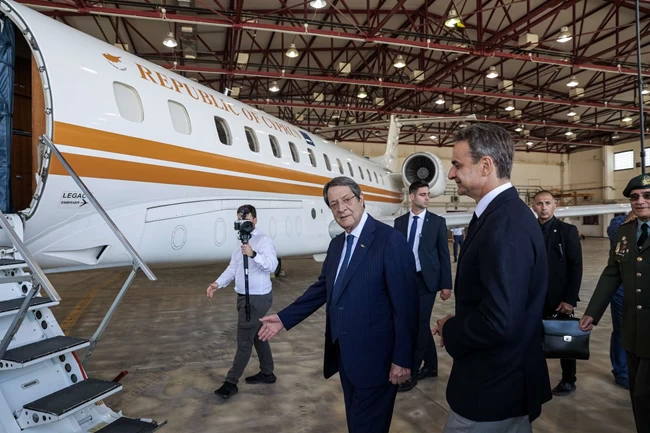 ΑΕΡΟΠΛΑΝΟ ΚΥΠΡΟΣ