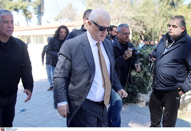 ΜΕΛΙΣΣΑΝΙΔΗΣ