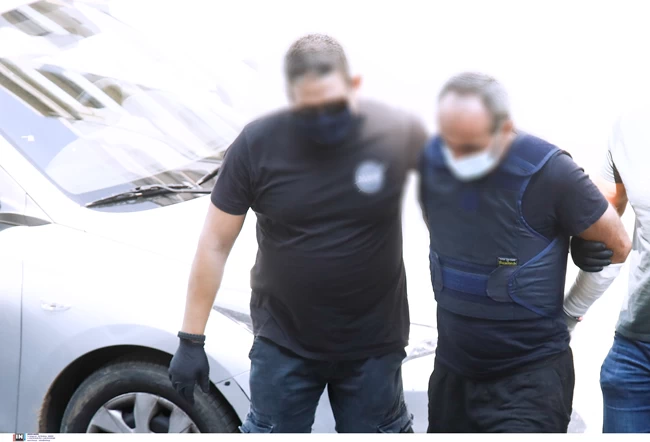 Γυναικοκτονία στη Θεσσαλονίκη: Τη σκότωσε επειδή του ζήτησε να χωρίσουν - Τι ισχυρίστηκε στον Εισαγγελέα ο 46χρονος