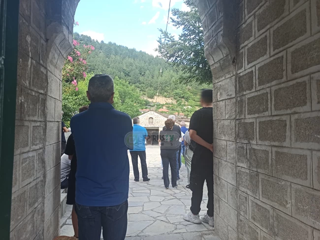 Χρυσοβίτσα κηδεία