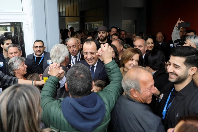 ΝΙΚΟΣ ΧΡΙΣΤΟΔΟΥΛΙΔΗΣ